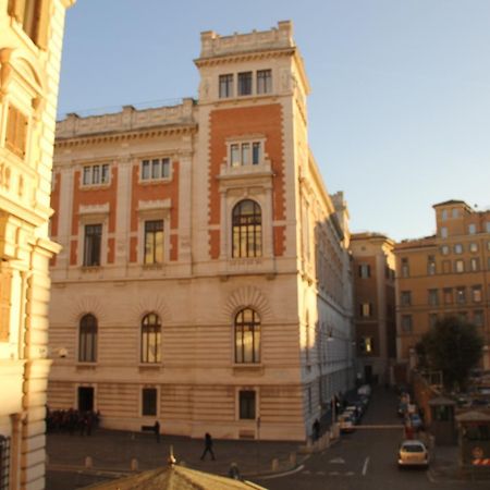 Abagnale Home Montecitorio Рим Экстерьер фото