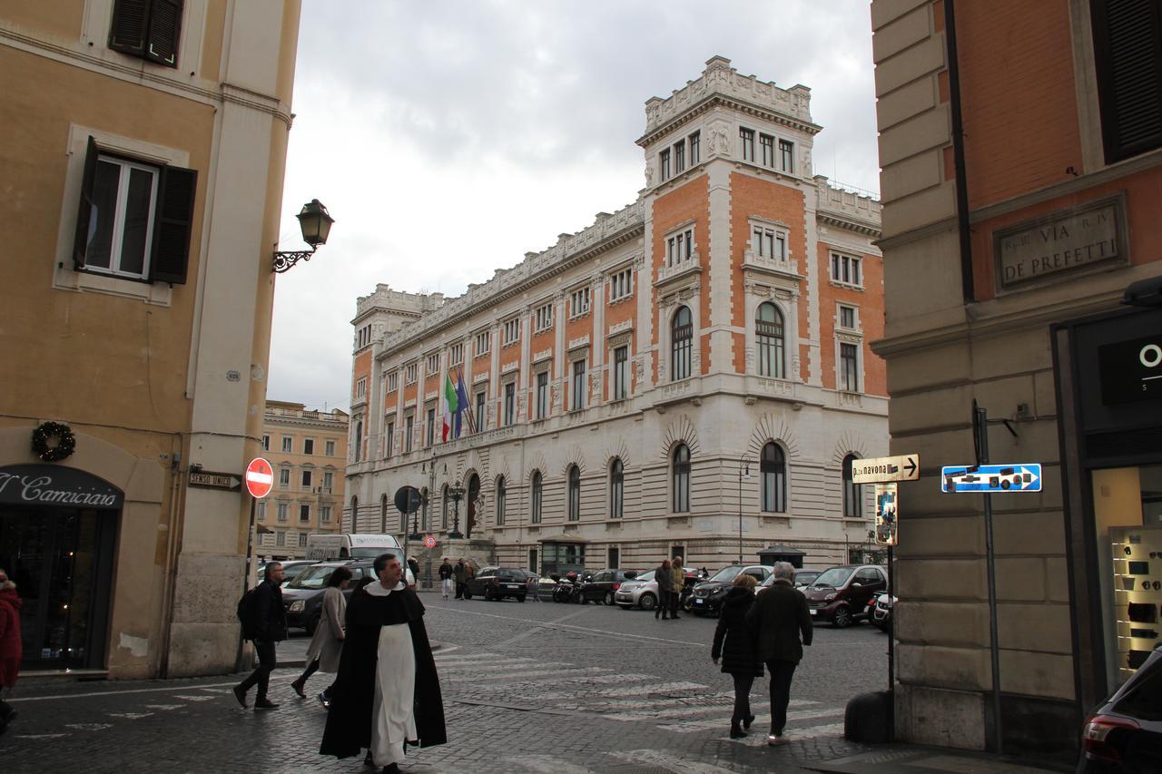 Abagnale Home Montecitorio Рим Экстерьер фото